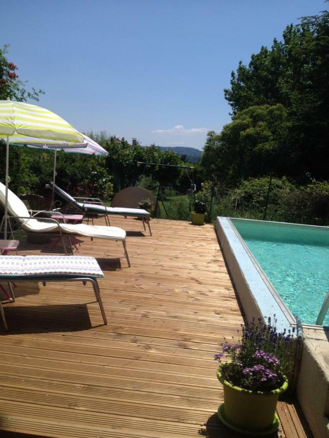 L'Oustalet Apartment La Tour-dʼAigues Екстериор снимка